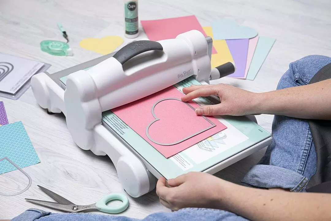 Sizzix Big Shot Plus